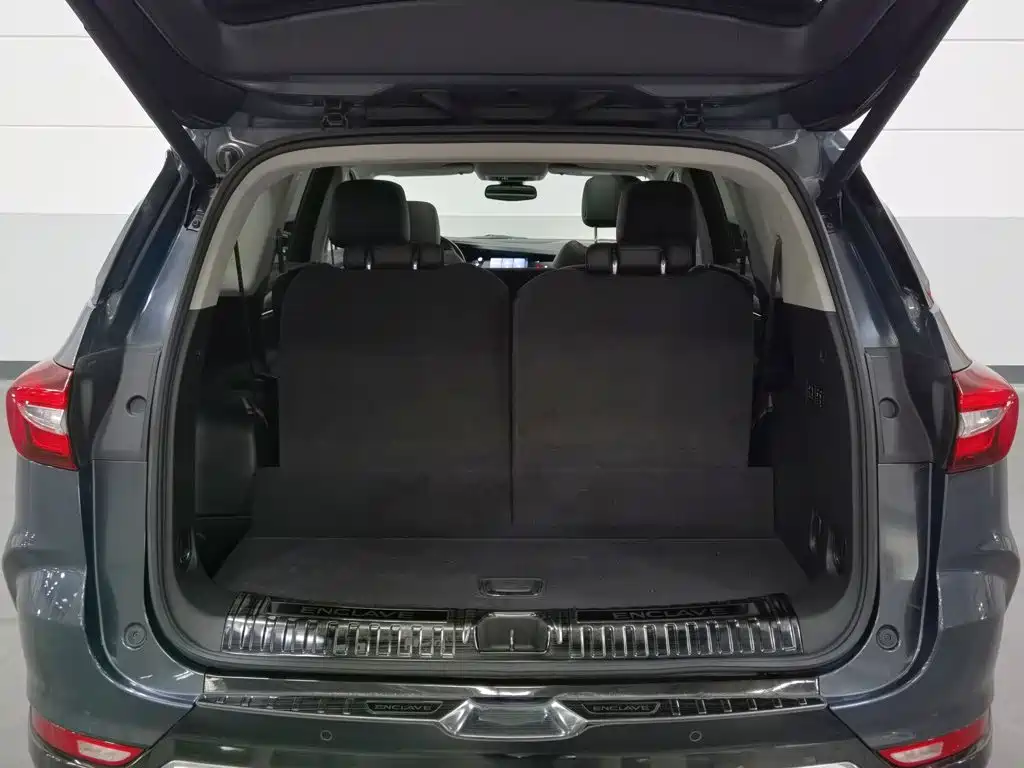 Buick Enclave — миниатюра 16