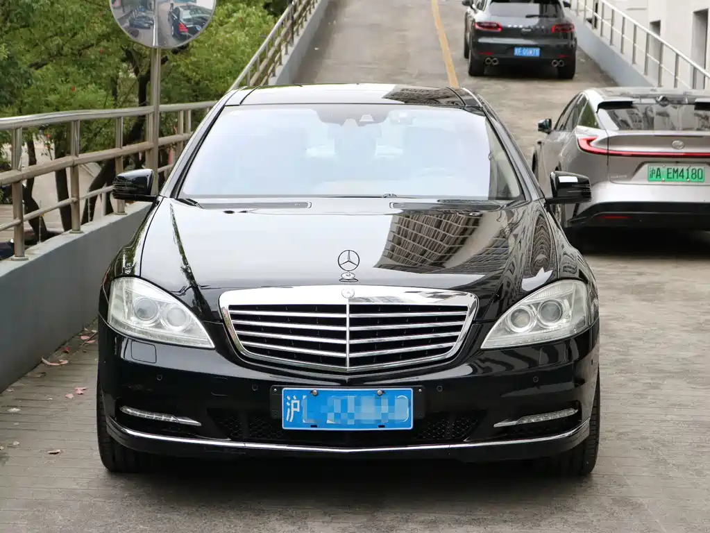 Mercedes-Benz S-Class — миниатюра 4