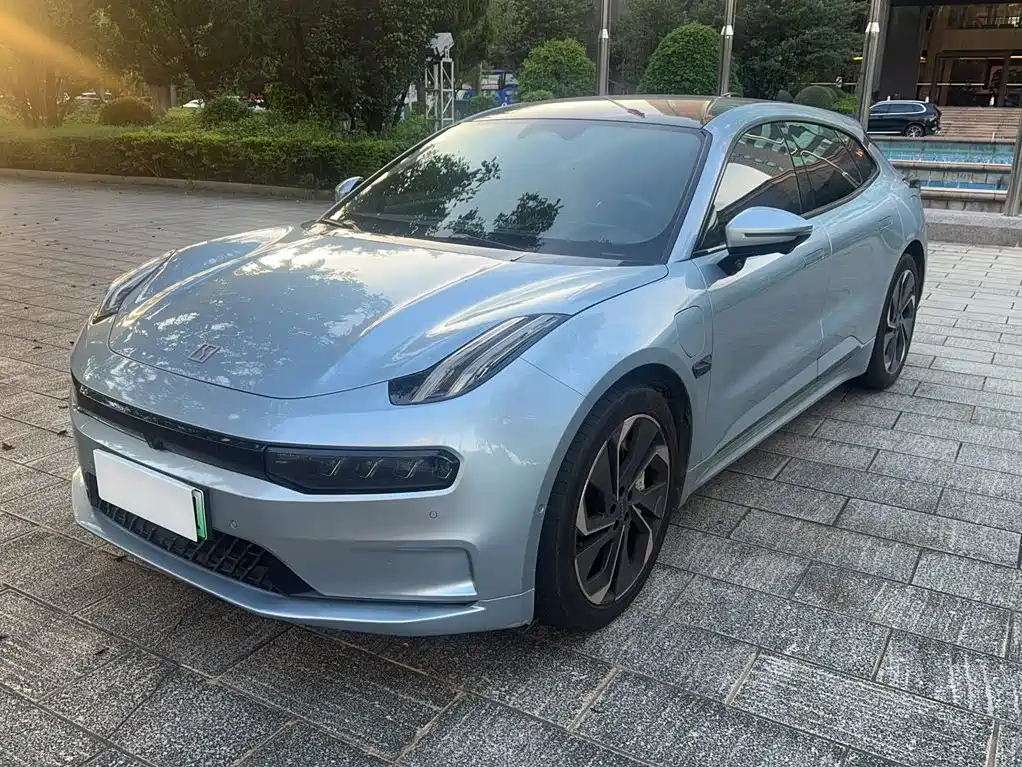 2022 Zeekr 001 - zdjęcie 1 z 25