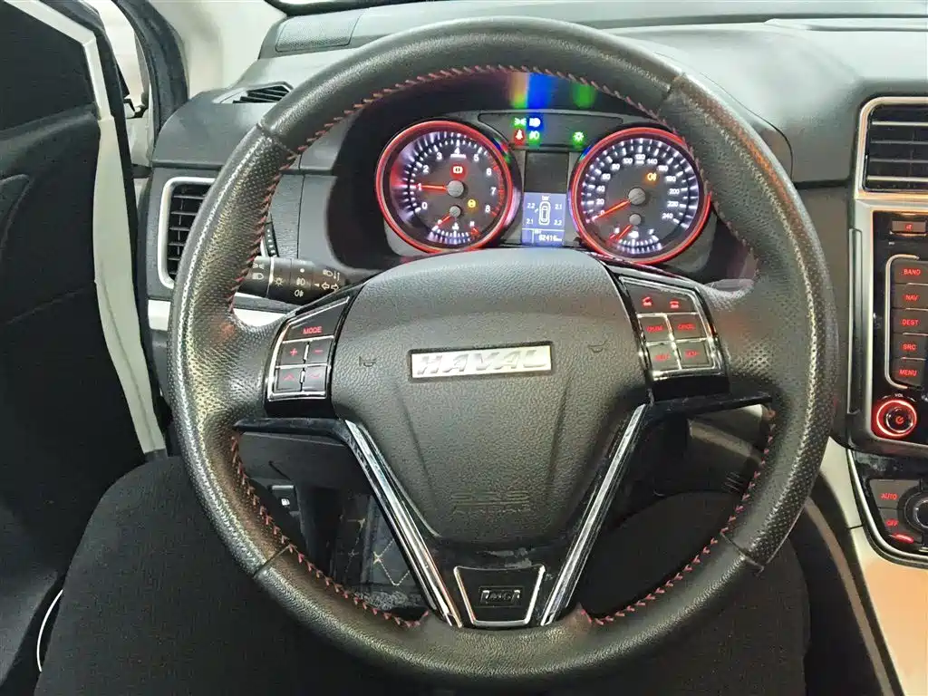 Haval M6 2017 1.5T MT Elite