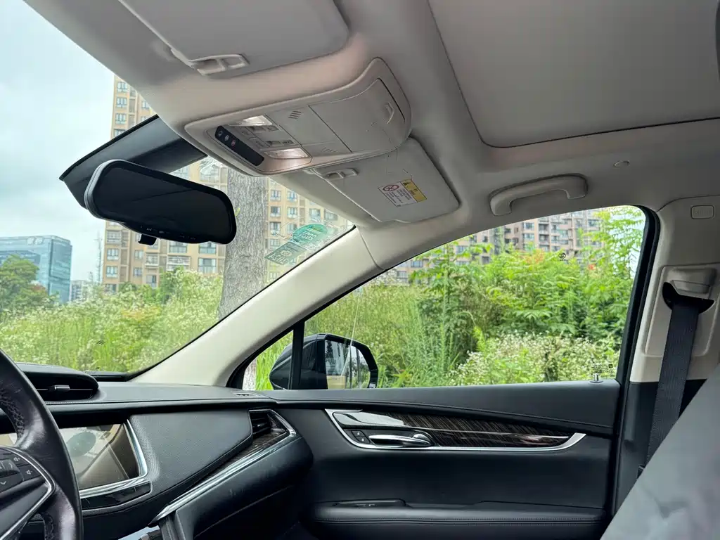 Cadillac XT5 2018 28T Luxury