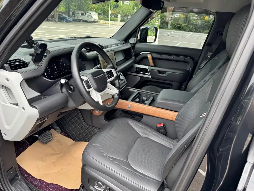 Land Rover Defender — миниатюра 14