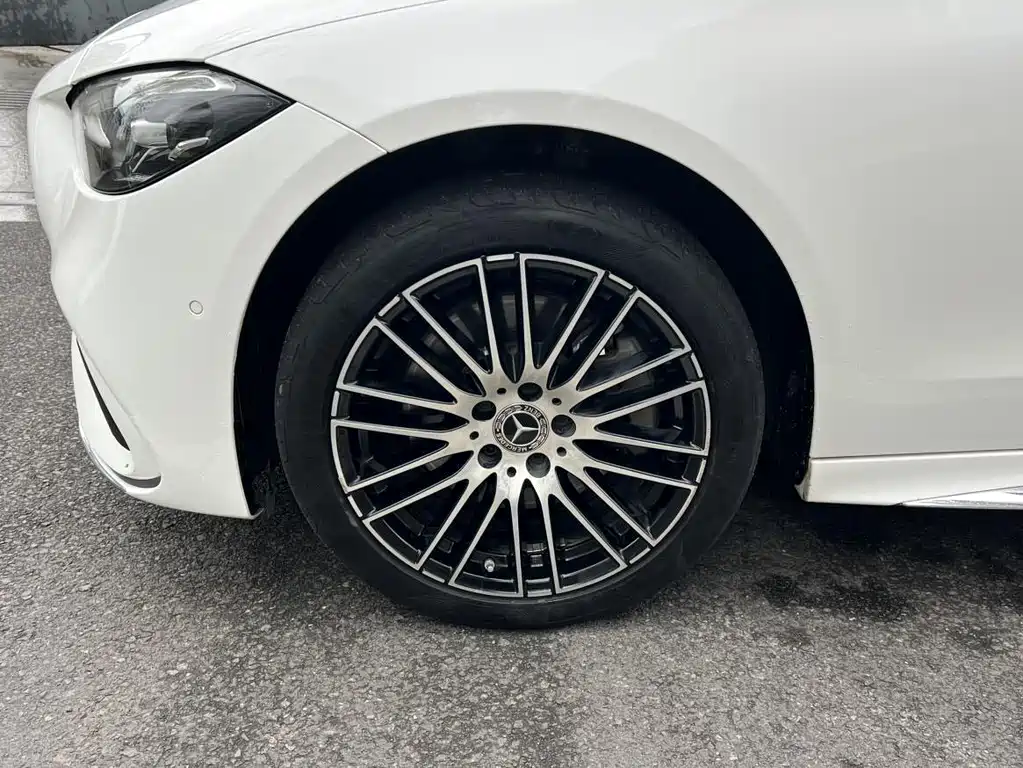 Mercedes-Benz C-Class — миниатюра 14