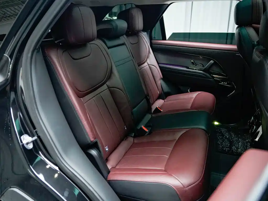 Land Rover Range Rover Sport 2024 — фото 13