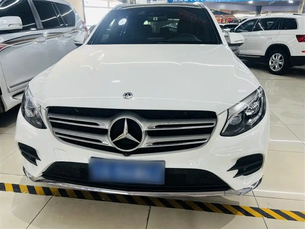 Mercedes-Benz GLC 2018 GLC 300 4MATIC