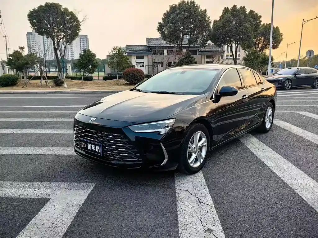 Buick Regal 2024