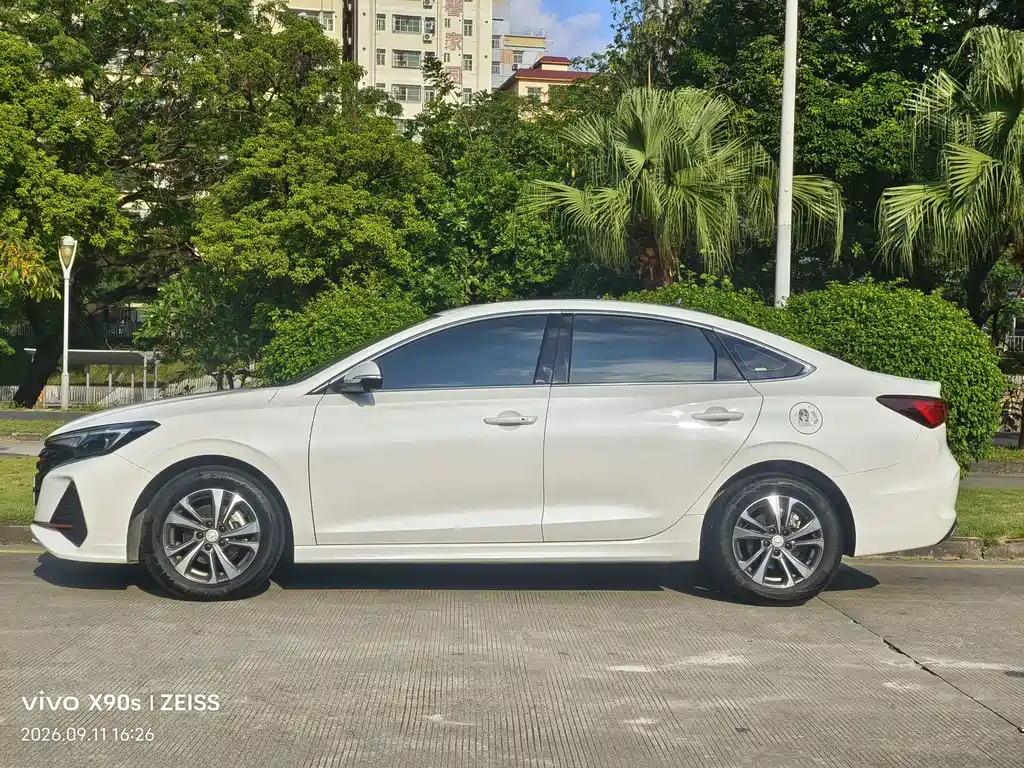 Changan Eado — миниатюра 15