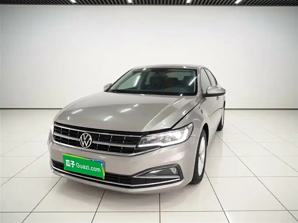 Volkswagen Bora 2021