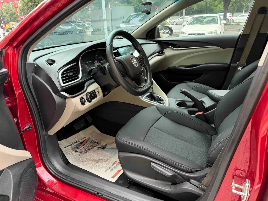Buick Excelle — миниатюра 8