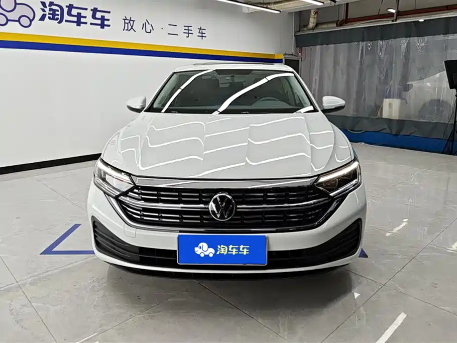 Volkswagen Sagitar 2024 200TSI DSG