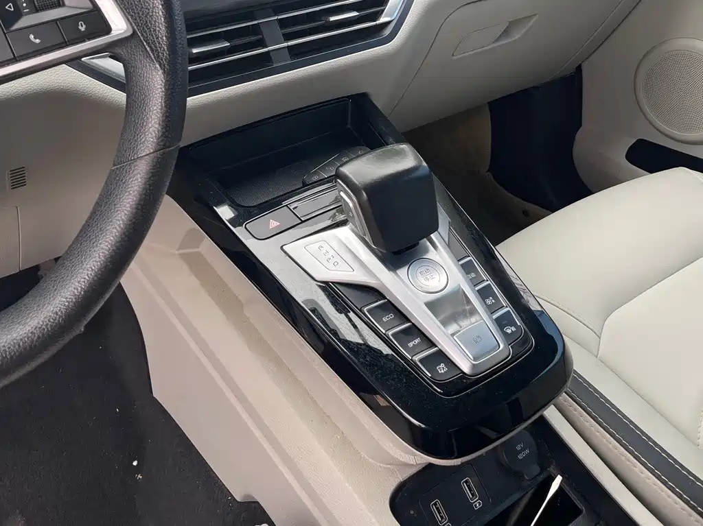 BYD Yuan Pro — миниатюра 12