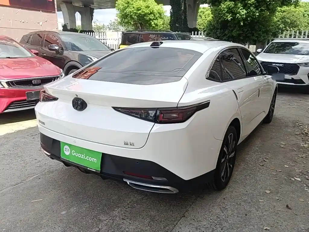 Changan Yida — миниатюра 7