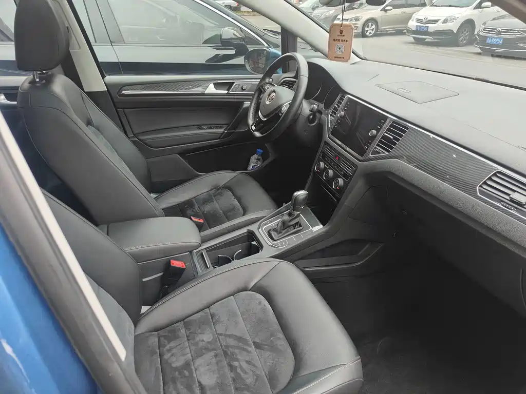 Volkswagen Golf Sportsvan — миниатюра 5