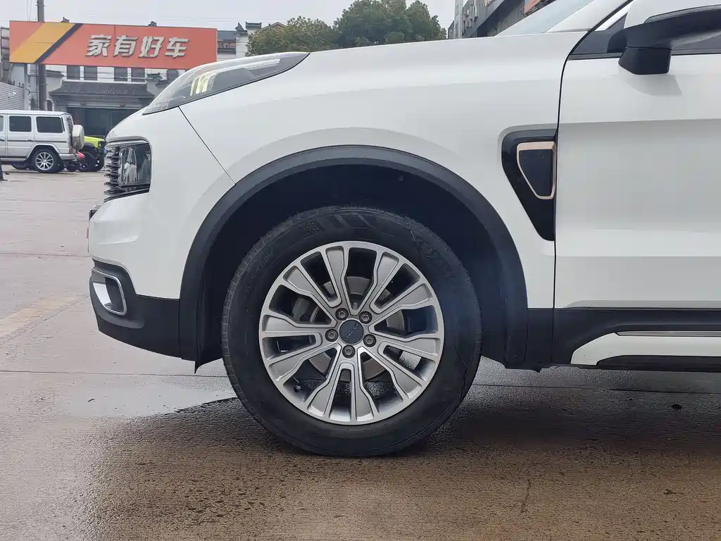 Lynk & Co 01 2.0T 2WD Type Edition, фото 5