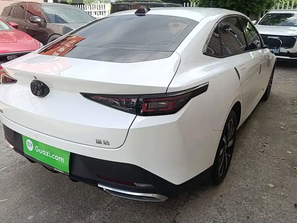 Changan Yida — миниатюра 8