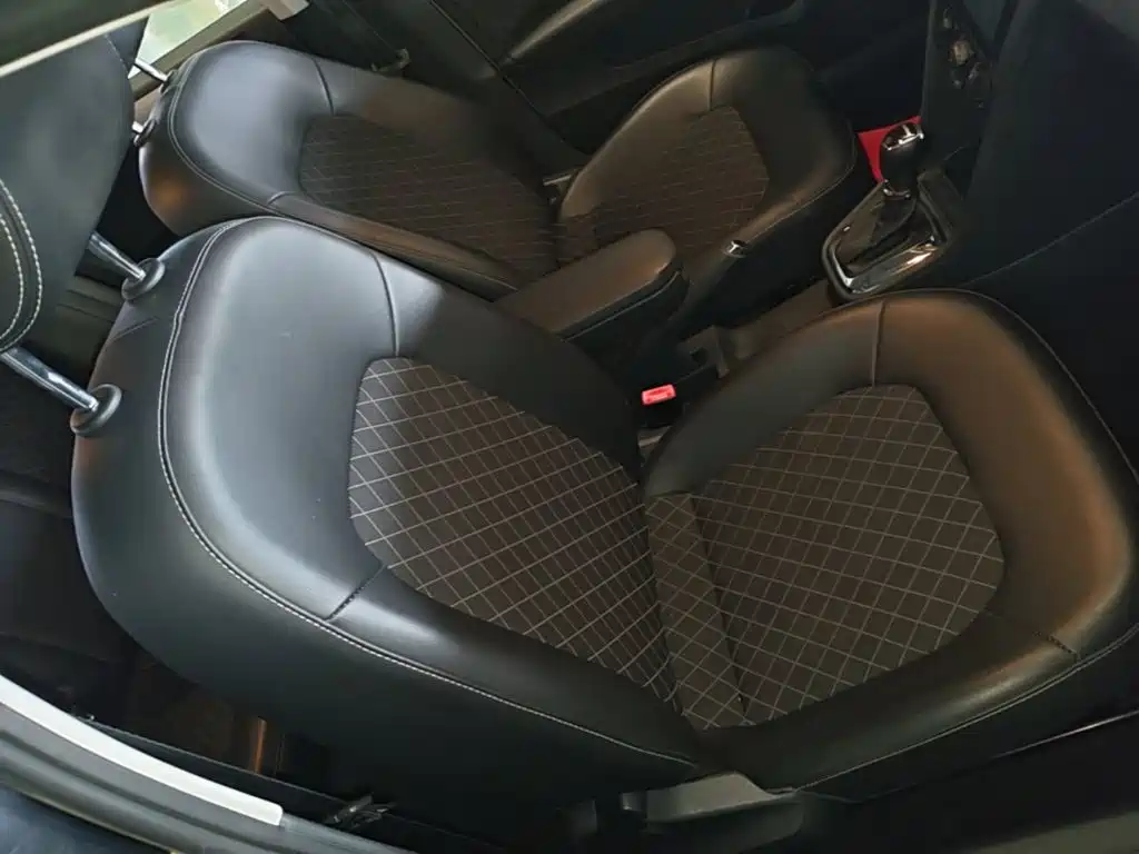 Skoda Rapid — миниатюра 25