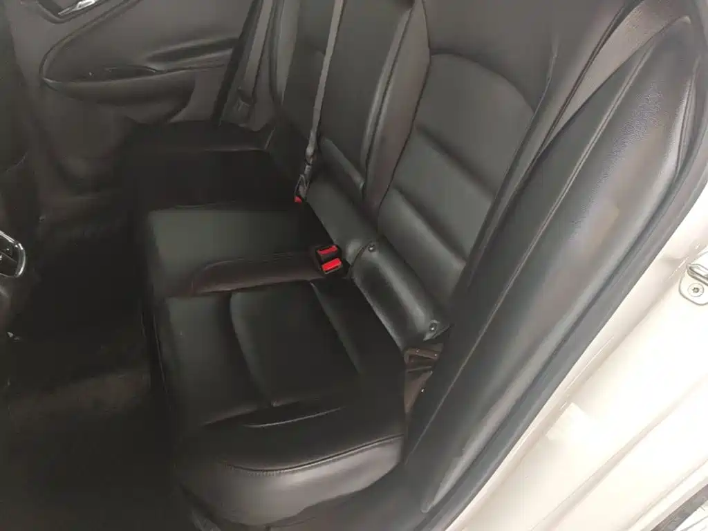Chevrolet Malibu XL — миниатюра 17