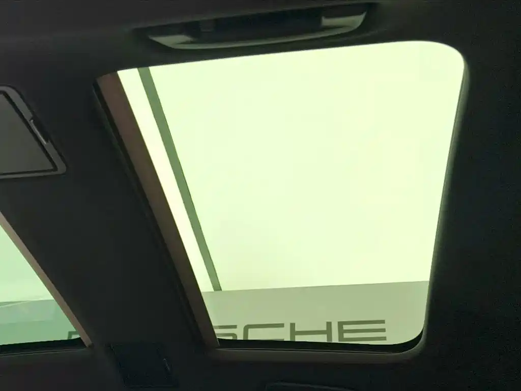 Porsche Panamera — миниатюра 13