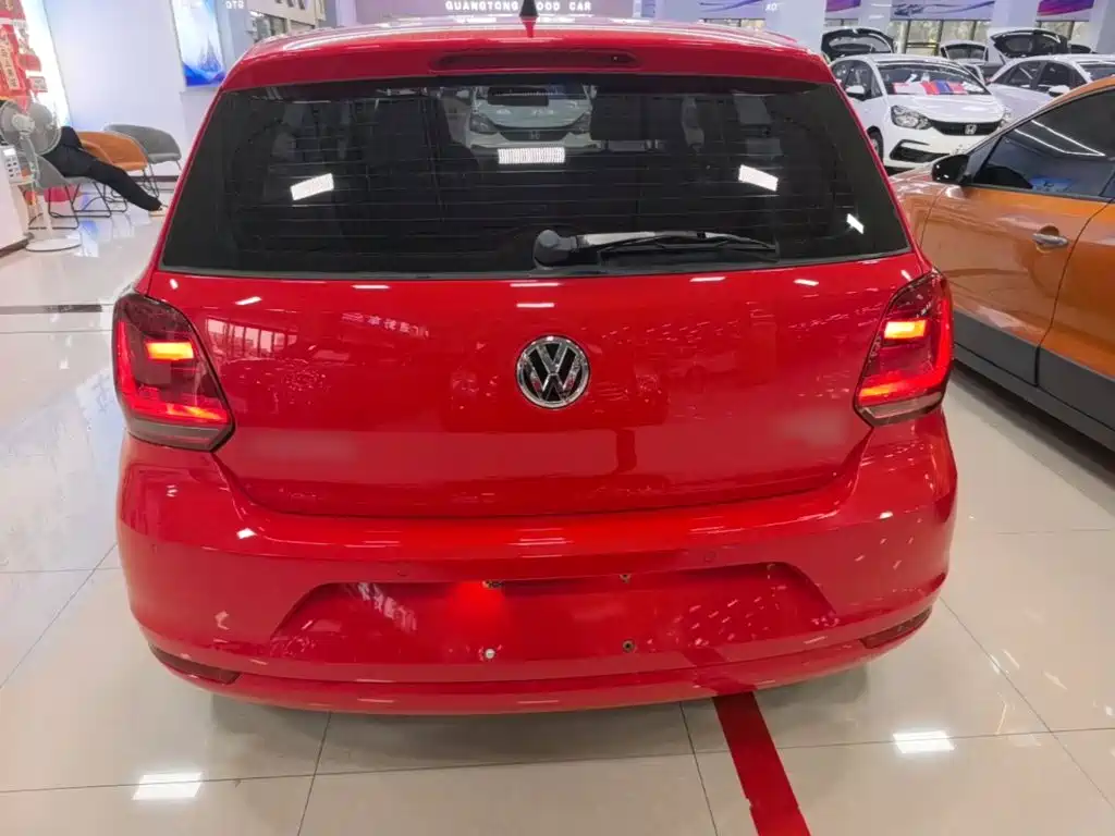 Volkswagen Polo — миниатюра 6