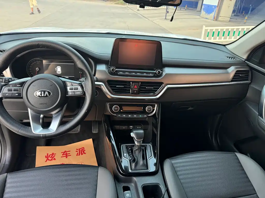 Kia Sportage — миниатюра 5