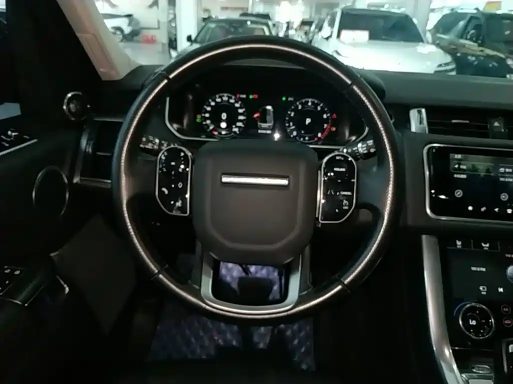 Land Rover Sport — миниатюра 11