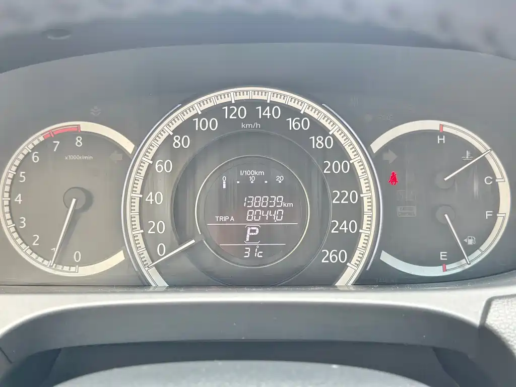 Honda Accord — миниатюра 16