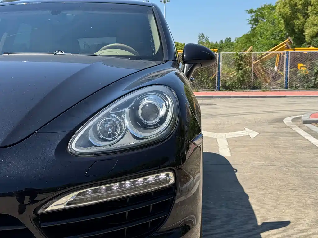 Porsche Cayenne 2011 Cayenne 3.0T