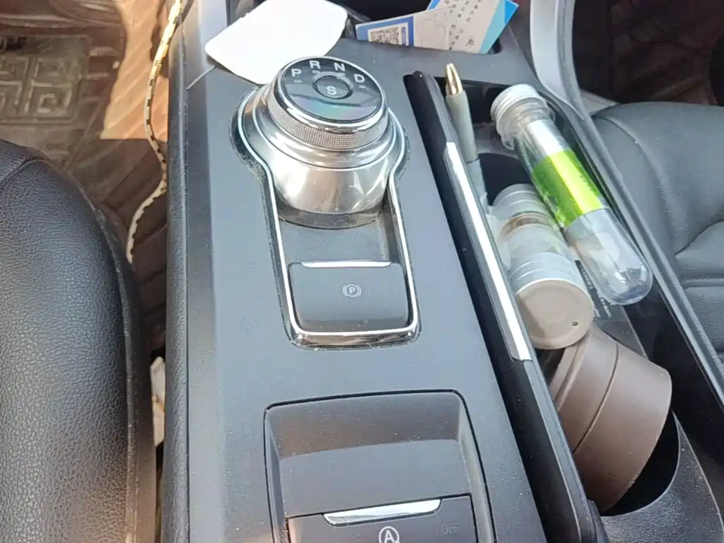 Ford Mondeo — миниатюра 14