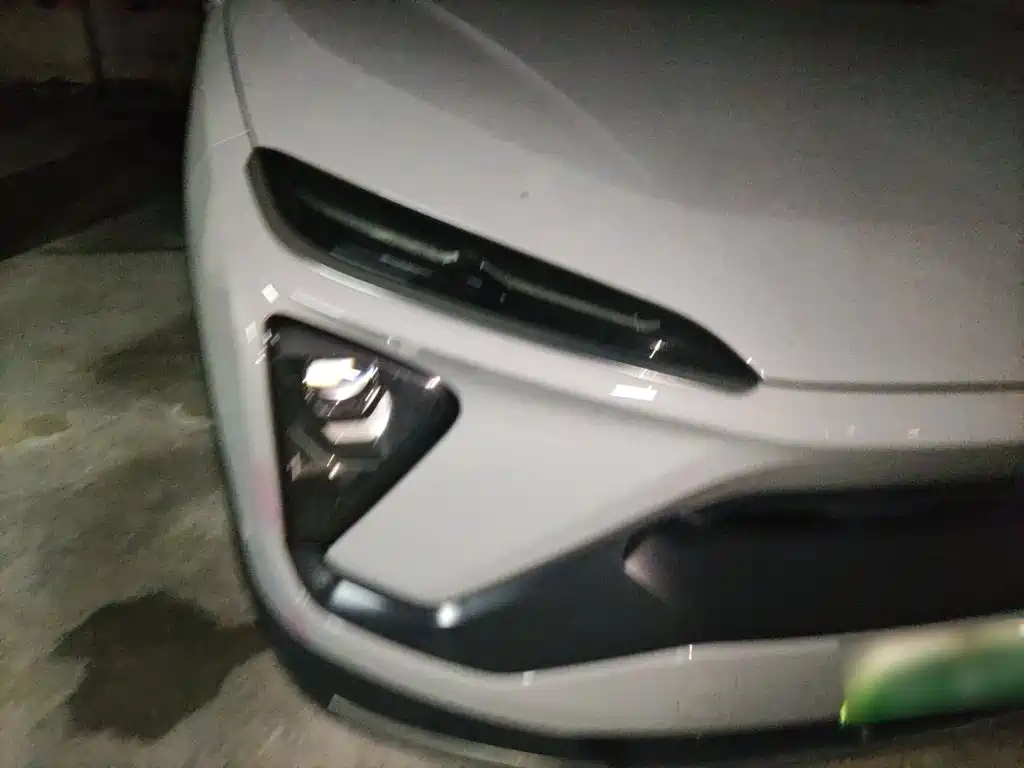 NIO ES6 — миниатюра 14