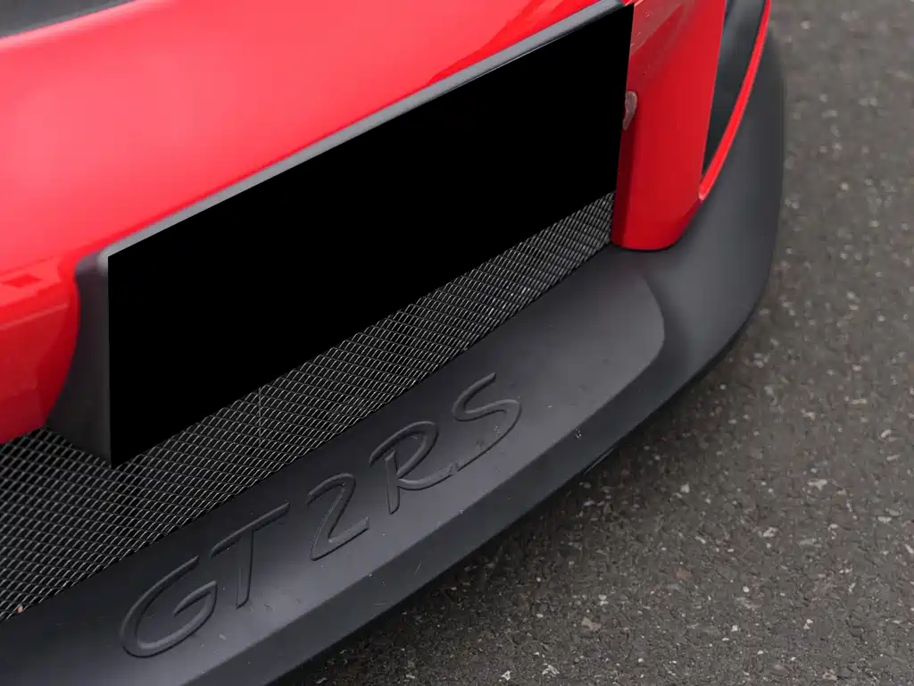 Porsche 911 2018 GT2 RS 3.8T