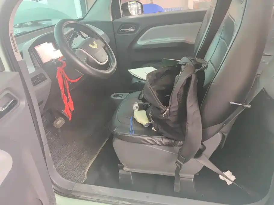Wuling MINIEV — миниатюра 9