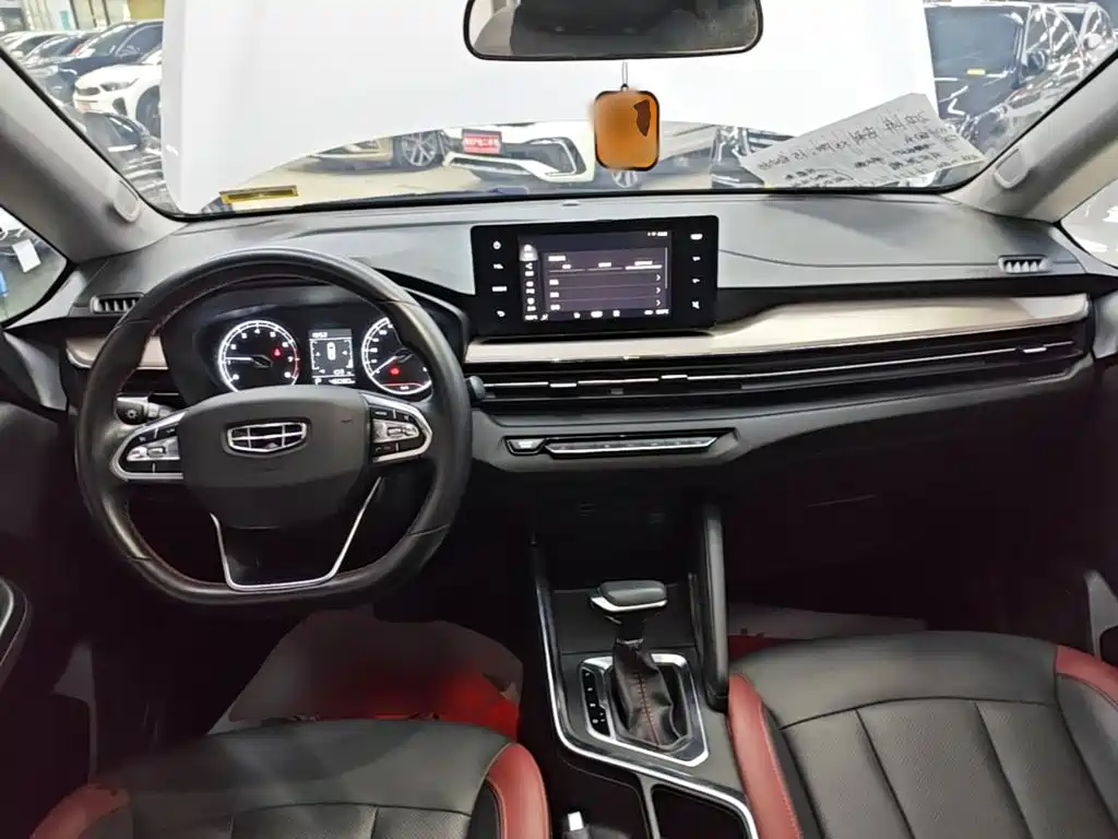 Geely Vision X3 — миниатюра 10