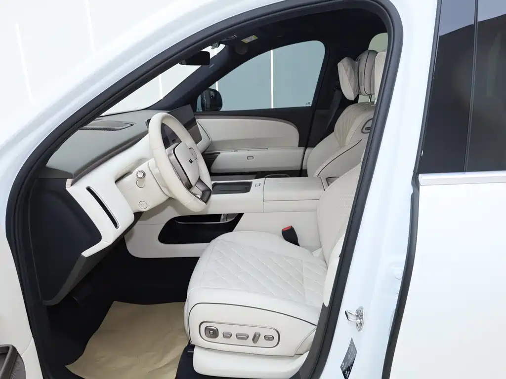 Li Auto Li L8 — миниатюра 25
