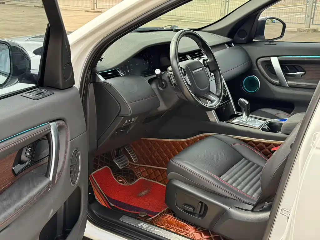 LAND ROVER DISCOVER SPORTS