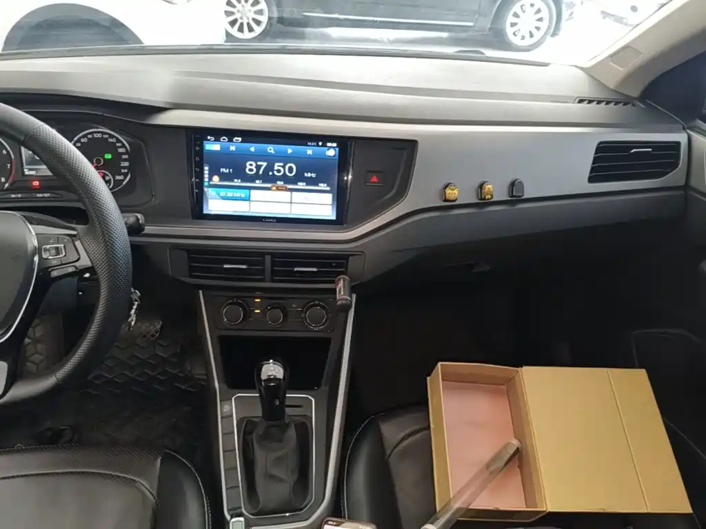 Volkswagen Polo — миниатюра 13