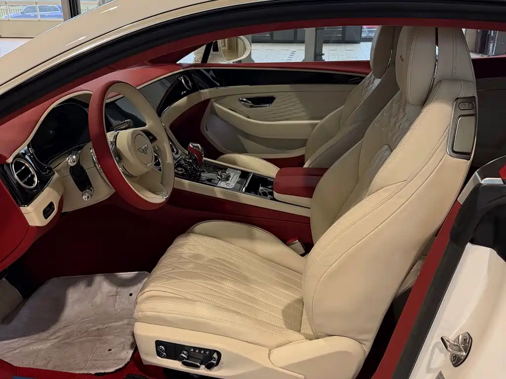 Bentley Continental PHEV — миниатюра 7