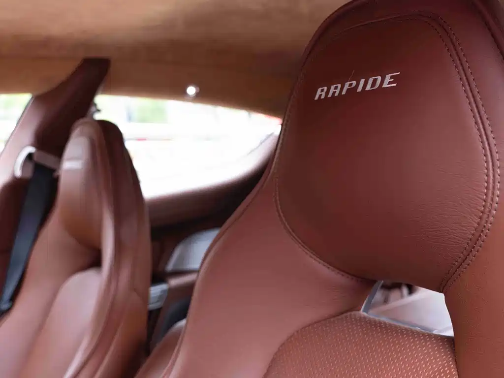 Aston Martin Rapide 2010 6.0L