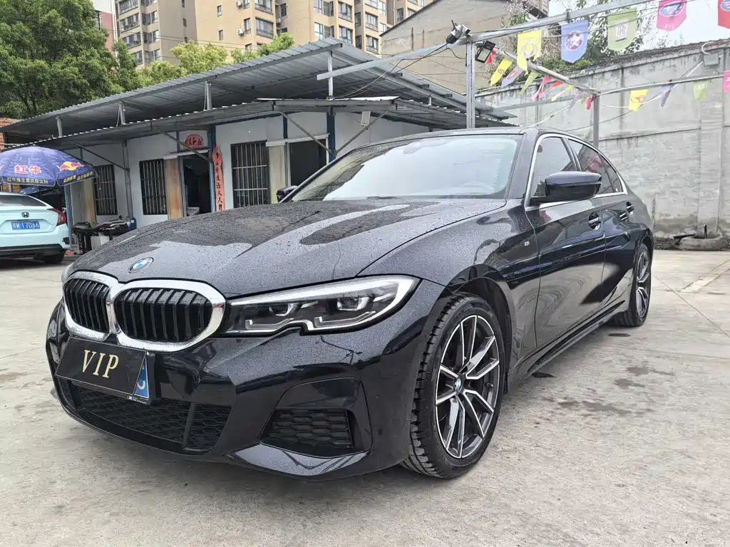 BMW 3 Series 2022