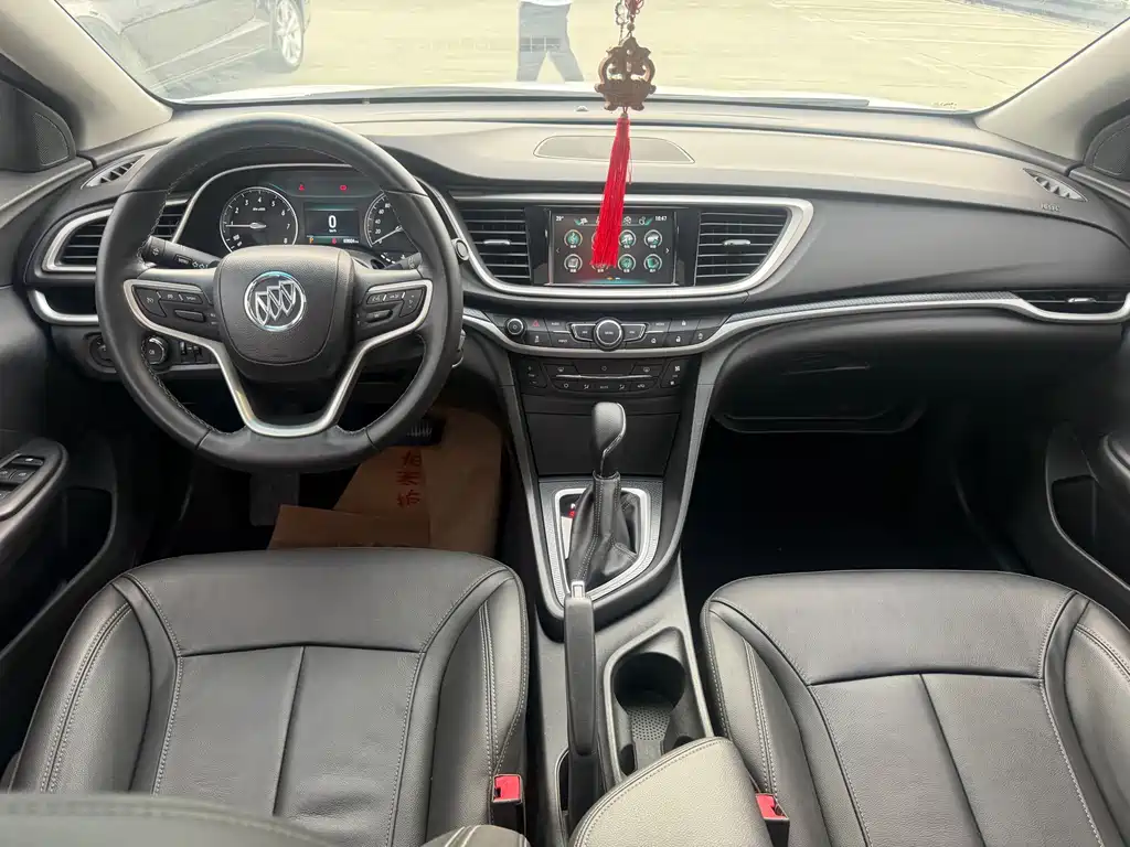 Buick Excelle — миниатюра 9