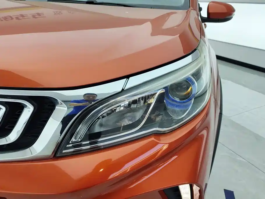 Geely Vision X3 — миниатюра 5