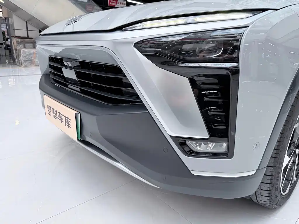 NIO ES8 — миниатюра 8