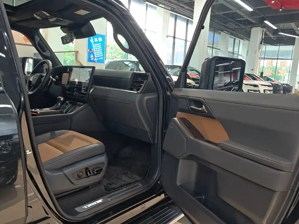 Lexus GX — миниатюра 28
