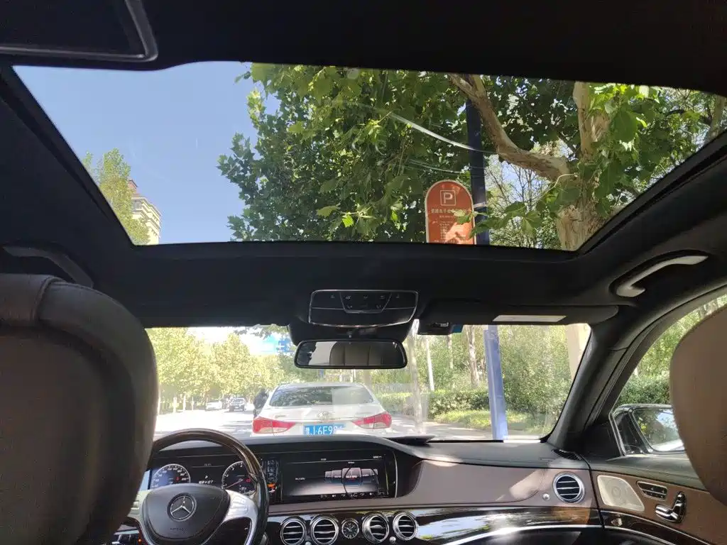 Mercedes-Benz S-Class — миниатюра 14