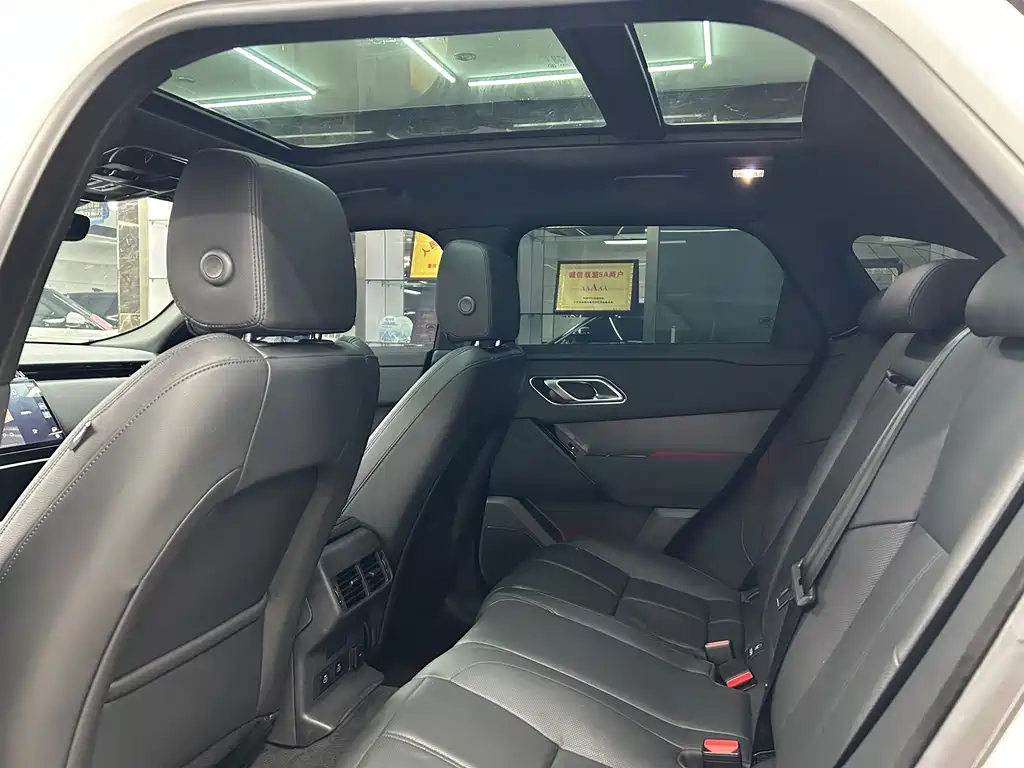 Land Rover Velar — миниатюра 6
