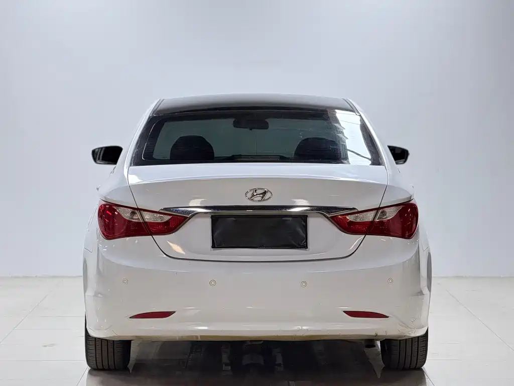 Hyundai Sonata — миниатюра 5