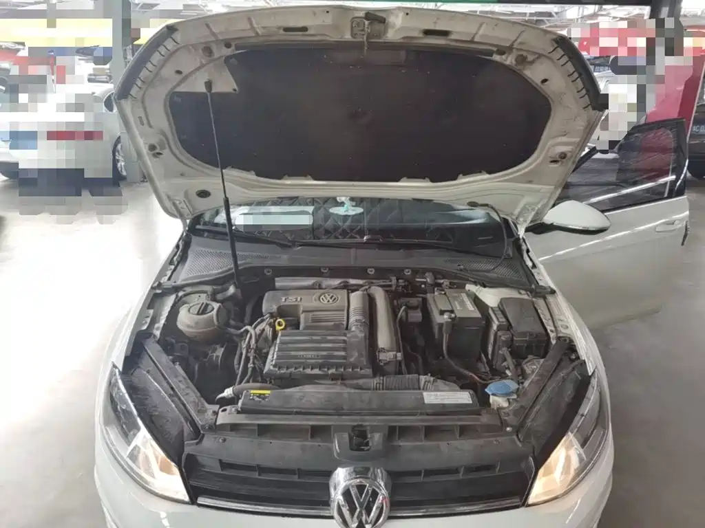 Volkswagen Golf — миниатюра 20
