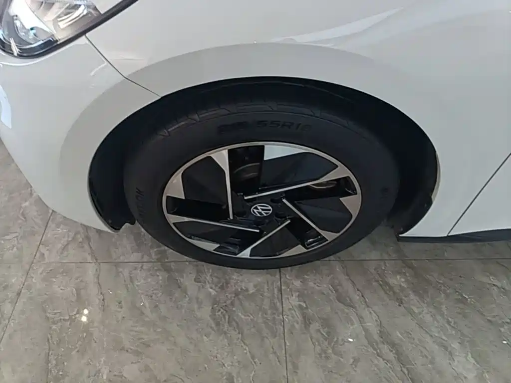 Volkswagen ID.3 — миниатюра 23
