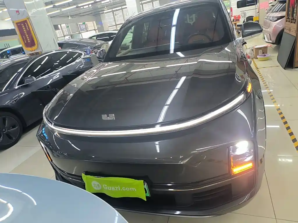 Li Auto Li L8 — миниатюра 3