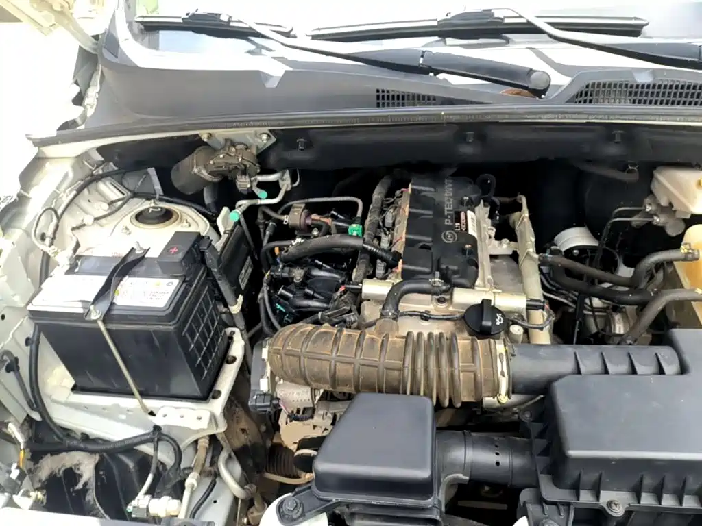 Wuling Hongguang S3 — миниатюра 20