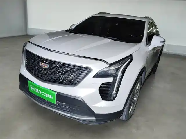 CADILLAC XT4 2021